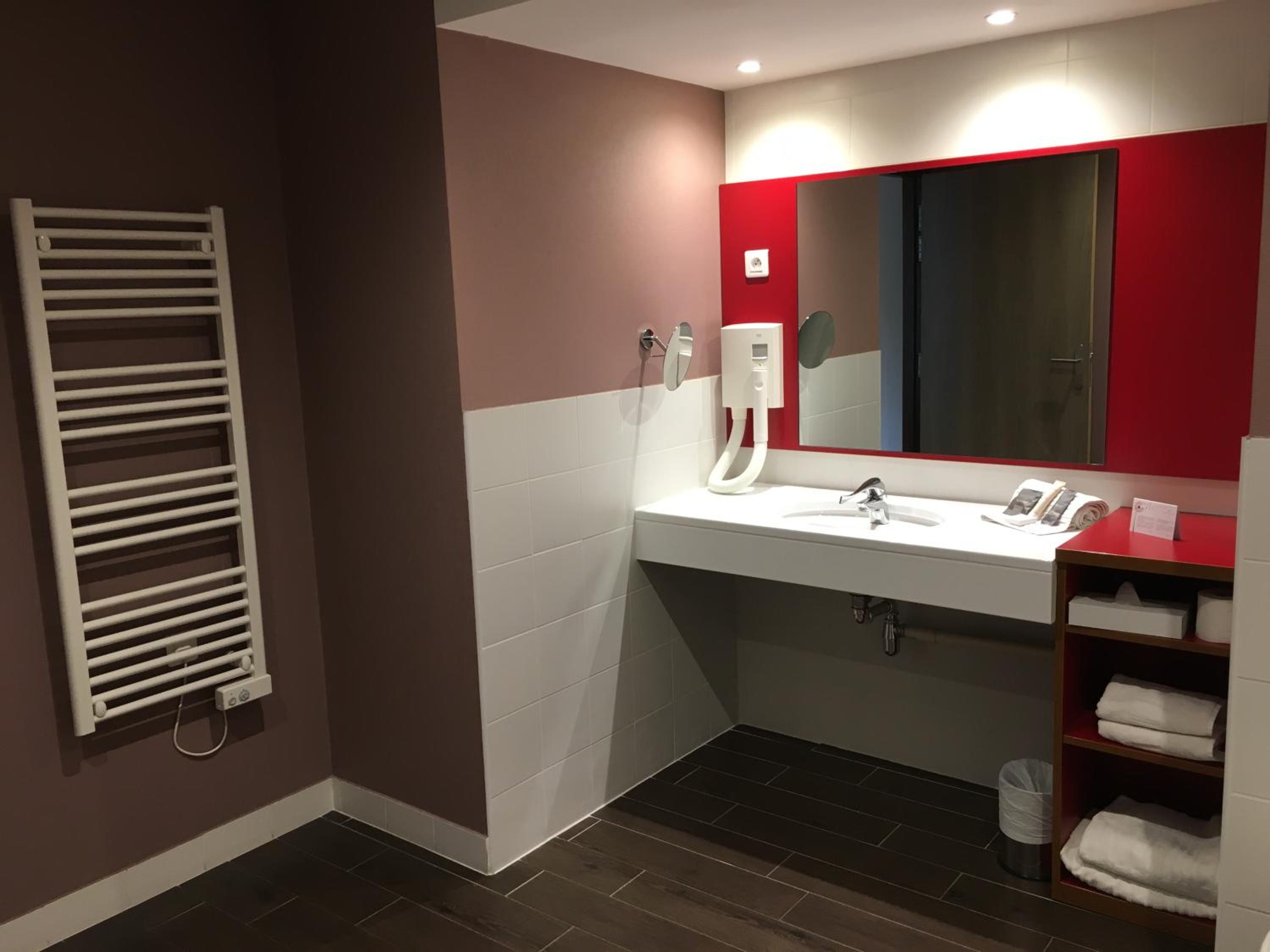 Spark by Hilton Lyon Ouest